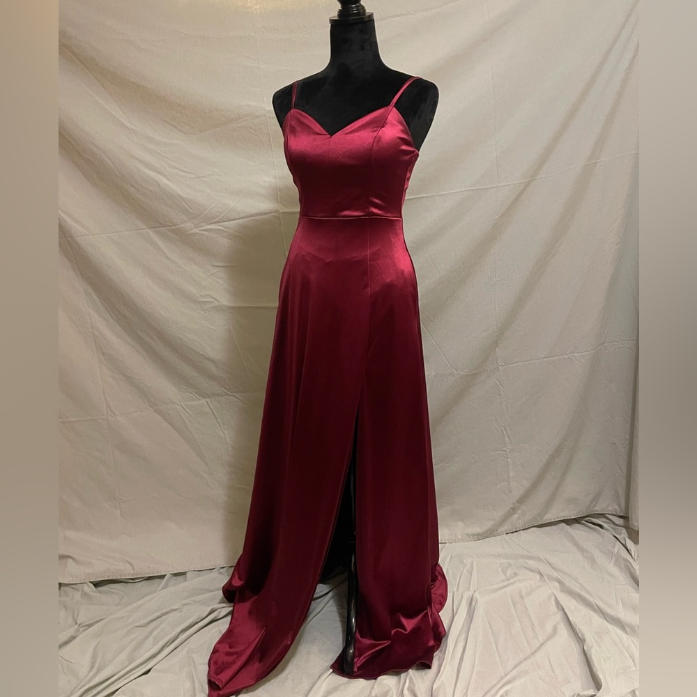 Size 5 juniors red semi-formal gown
